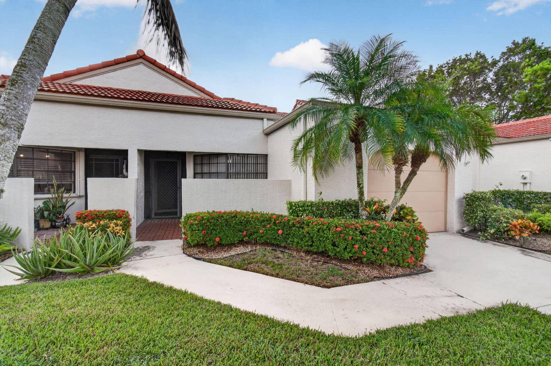 5887 PARKWALK Circle W, Boynton Beach, FL 33472 FRONT ENTRANCE