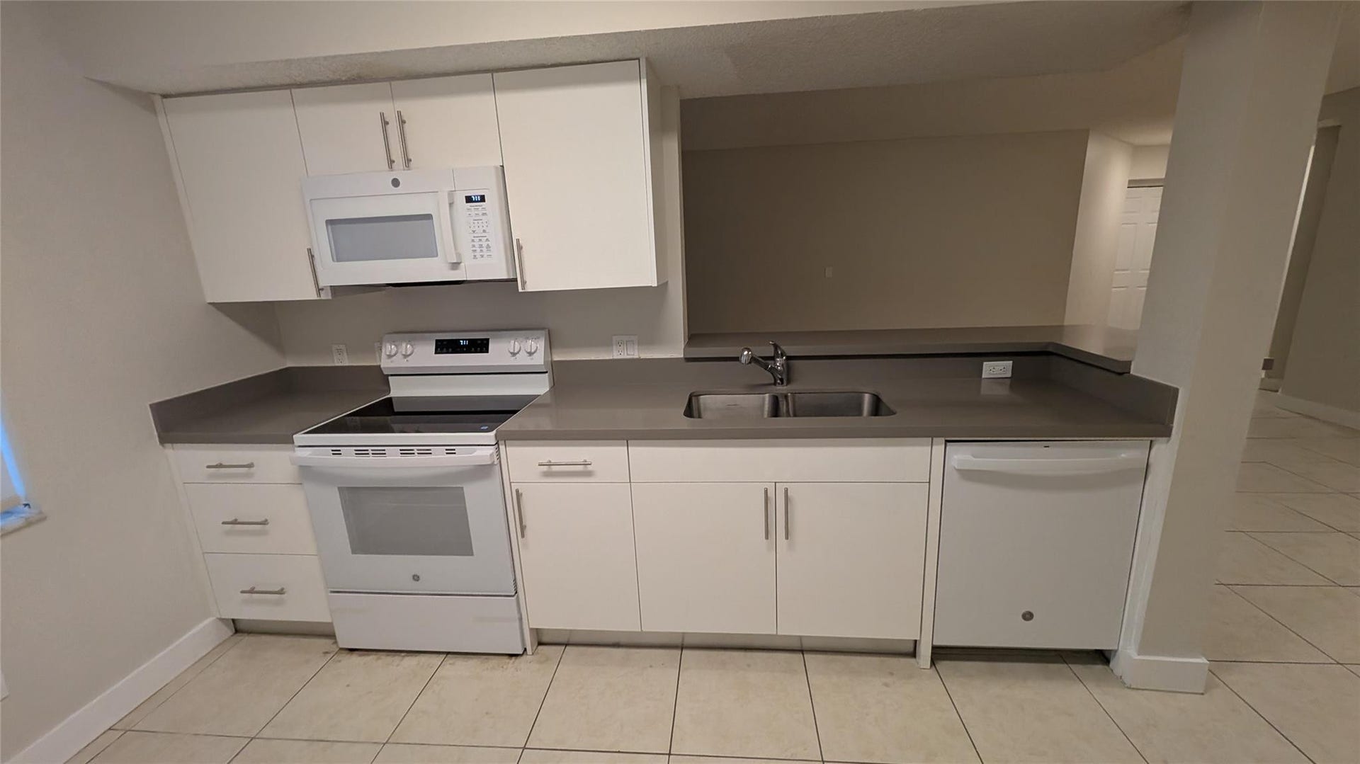 Kitchen stove and sink
