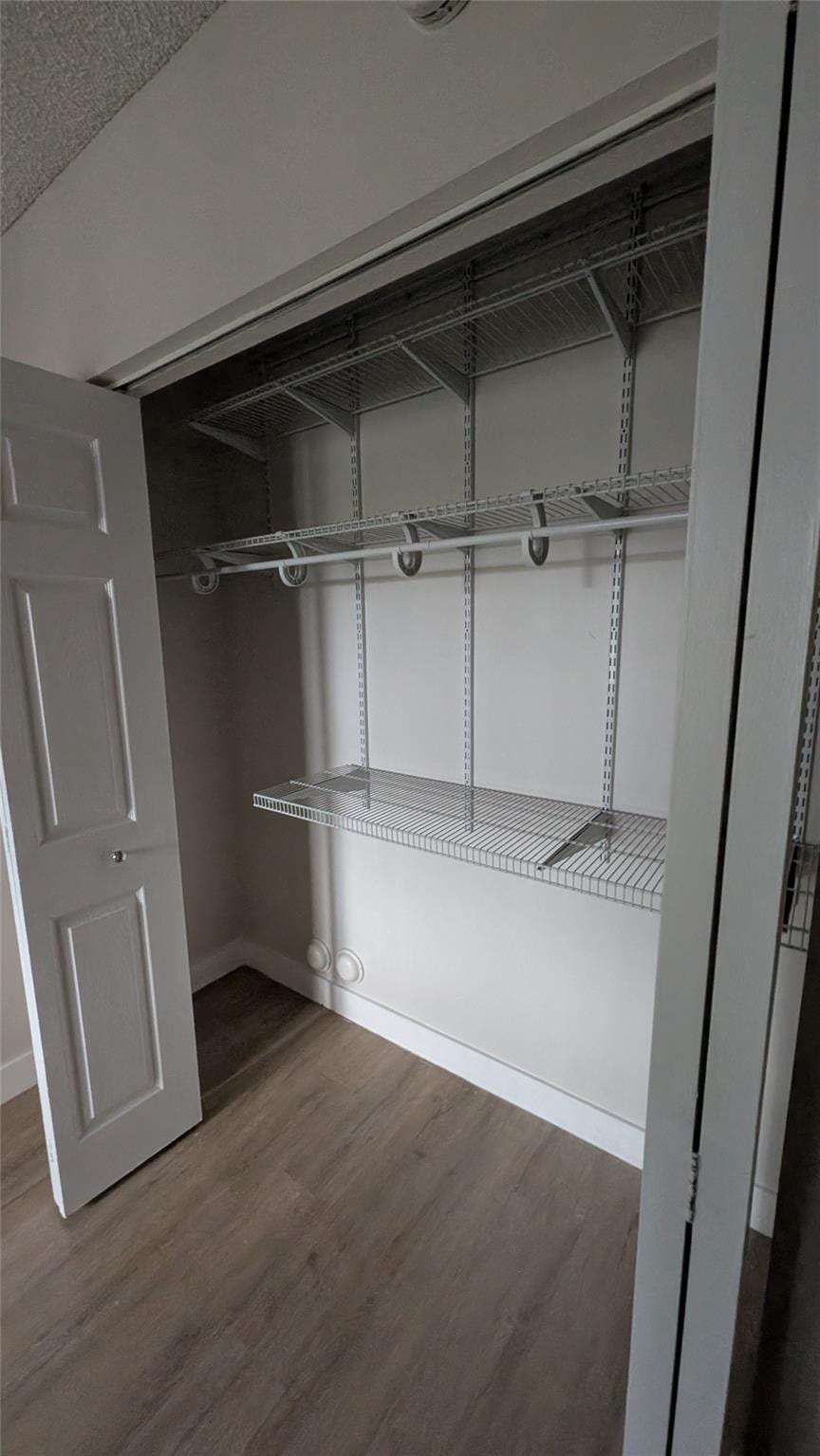 2nd Bedroom Closet