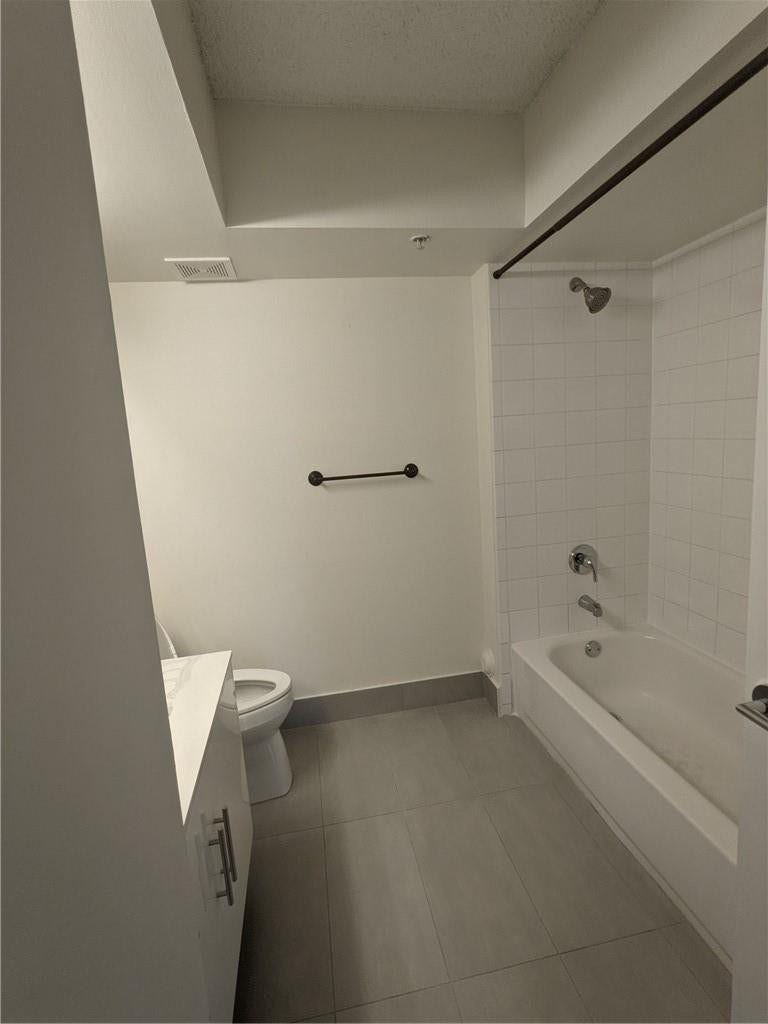 2nd Bathroom