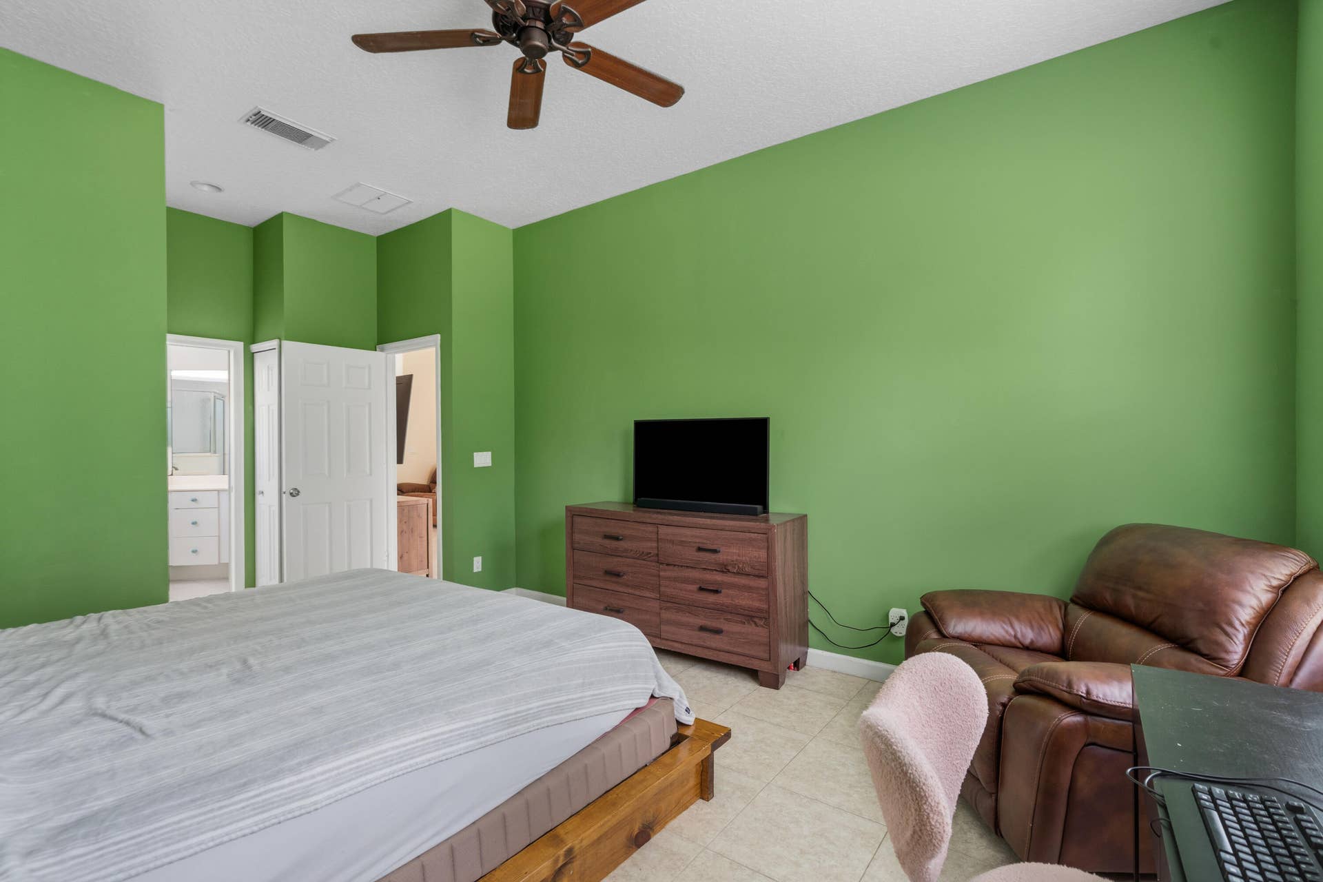 808 SW MUNJACK Circle, Port St Lucie, FL 34986 DSC02052
