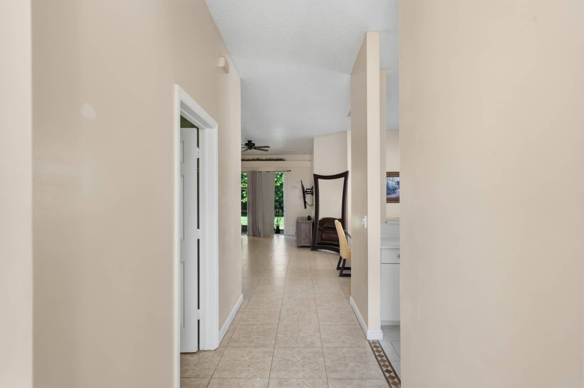 808 SW MUNJACK Circle, Port St Lucie, FL 34986 DSC01967