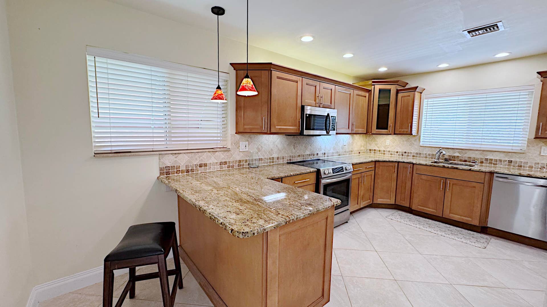 222 SE 2ND Terrace, Dania Beach, FL 33004 IMG_8149