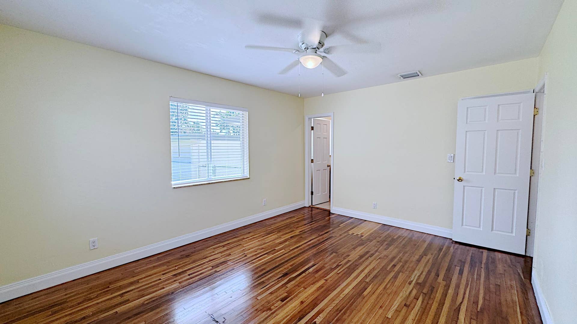 222 SE 2ND Terrace, Dania Beach, FL 33004 IMG_8158
