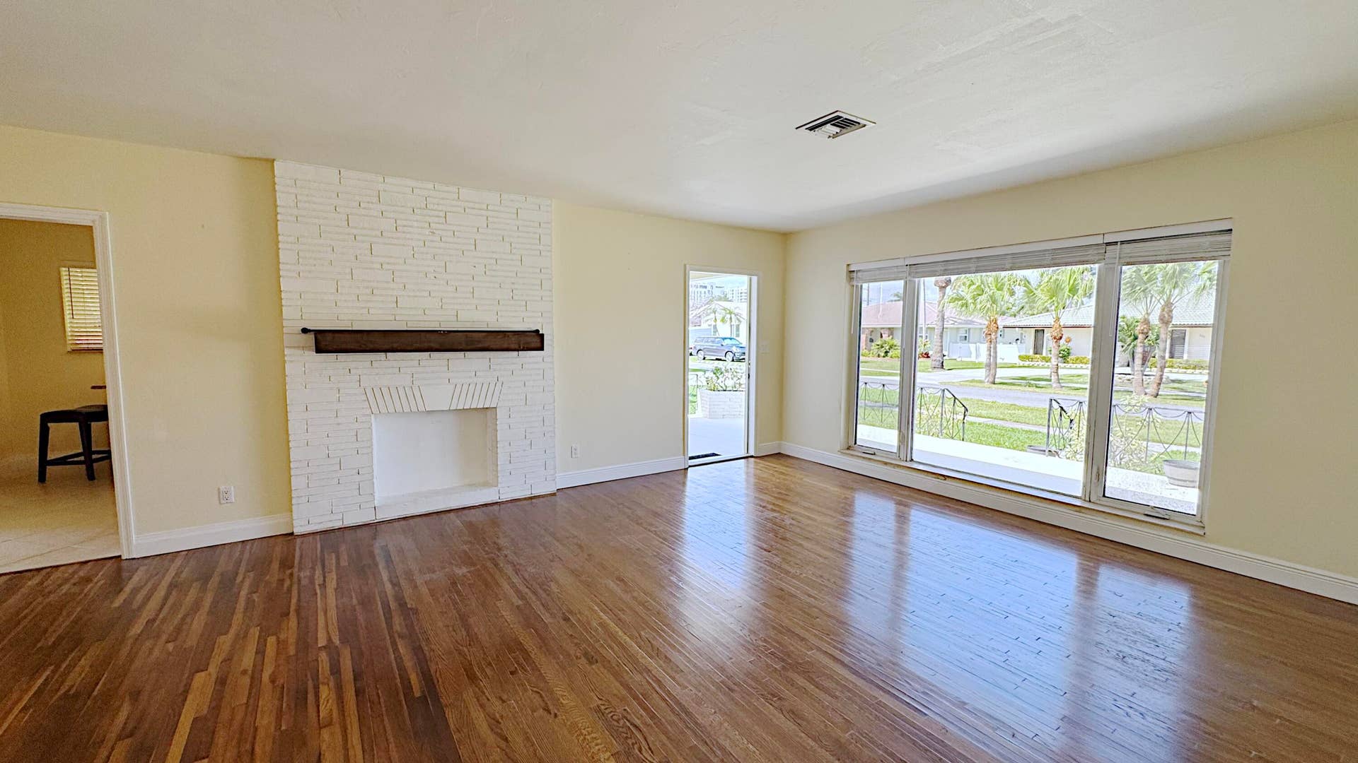 222 SE 2ND Terrace, Dania Beach, FL 33004 IMG_8145