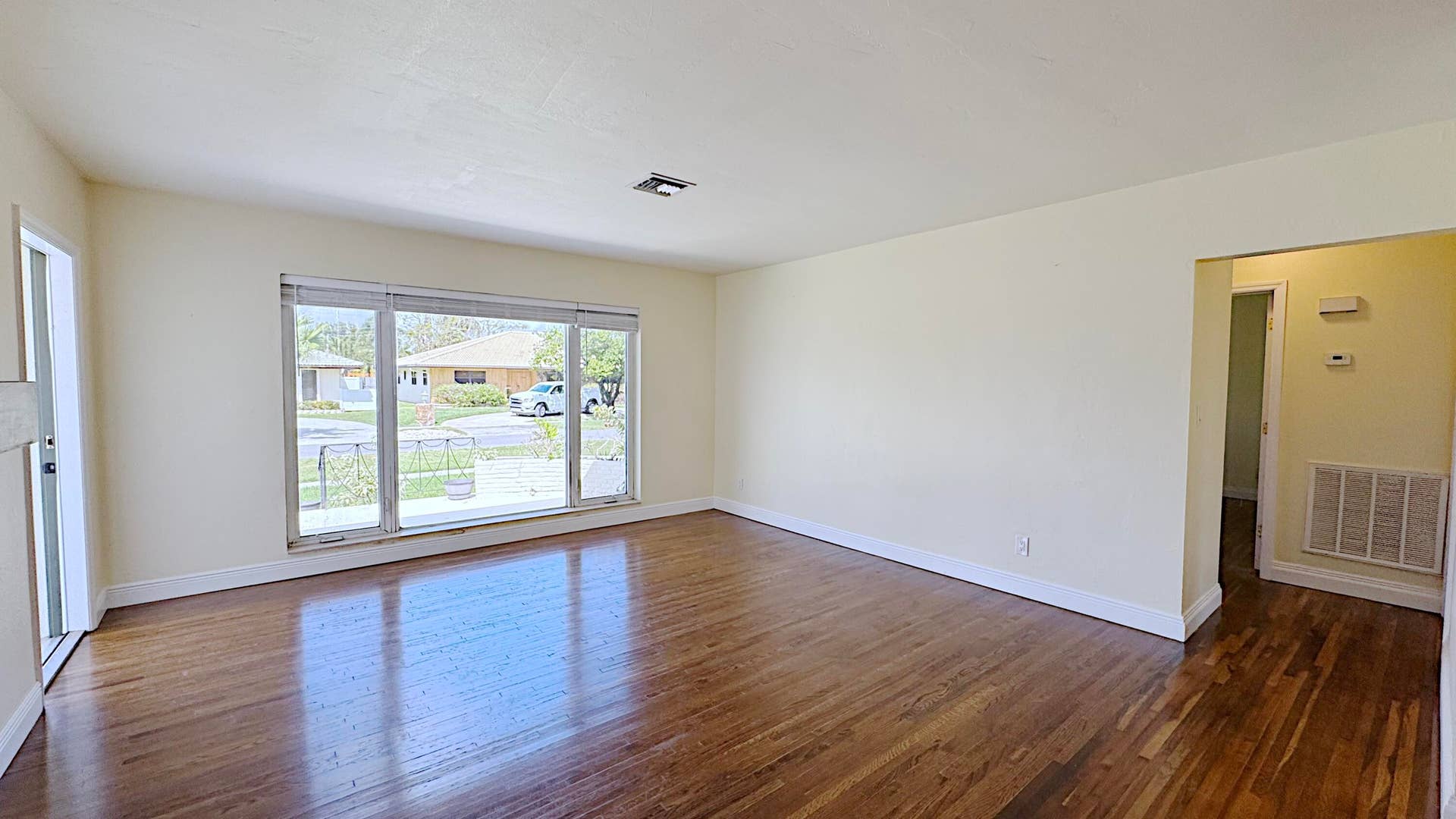 222 SE 2ND Terrace, Dania Beach, FL 33004 IMG_8157