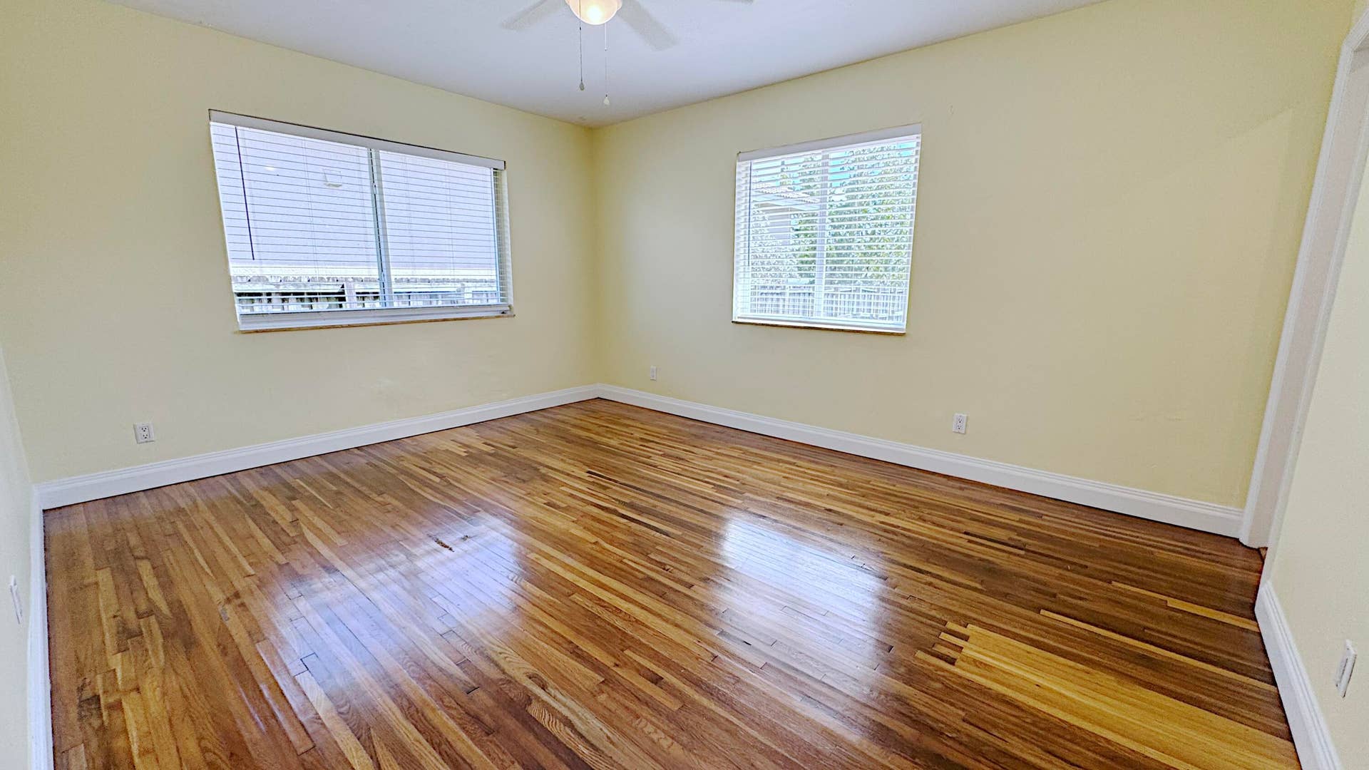 222 SE 2ND Terrace, Dania Beach, FL 33004 IMG_8159