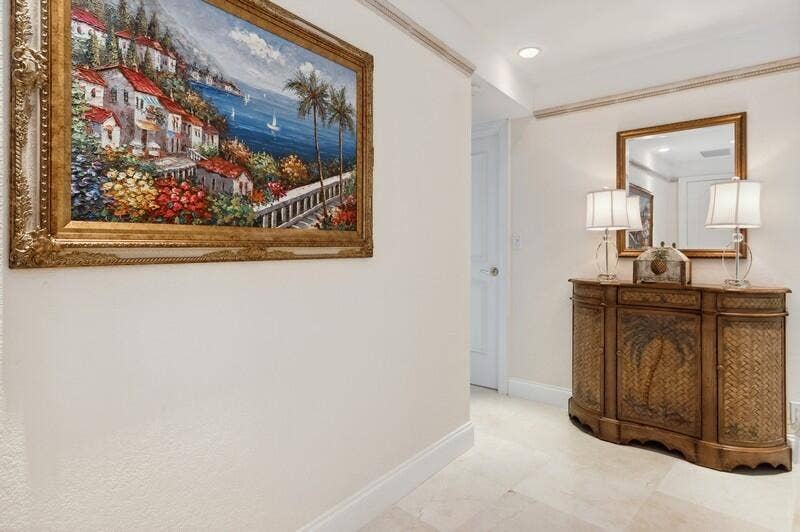 ENTRANCE FOYER