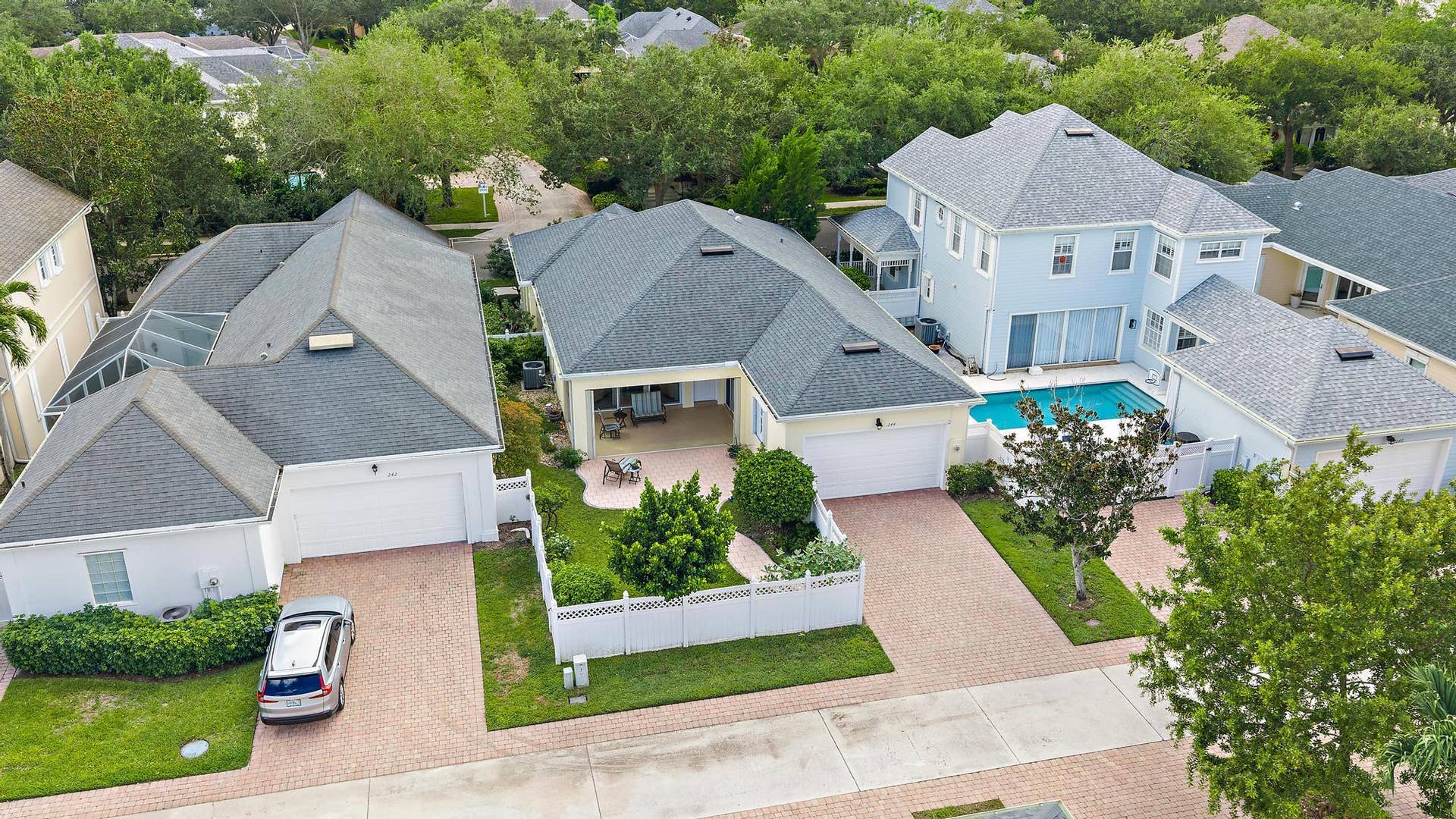 244 HONEYSUCKLE Drive, Jupiter, FL 33458 244 Honeysuckle Dr-26