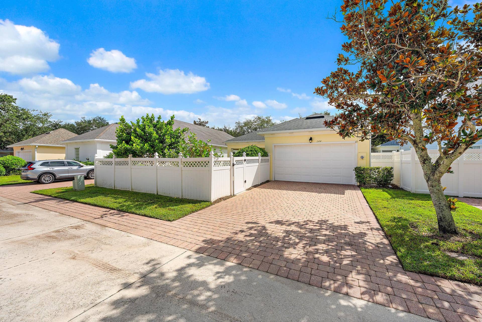 244 HONEYSUCKLE Drive, Jupiter, FL 33458 244 Honeysuckle Dr-16