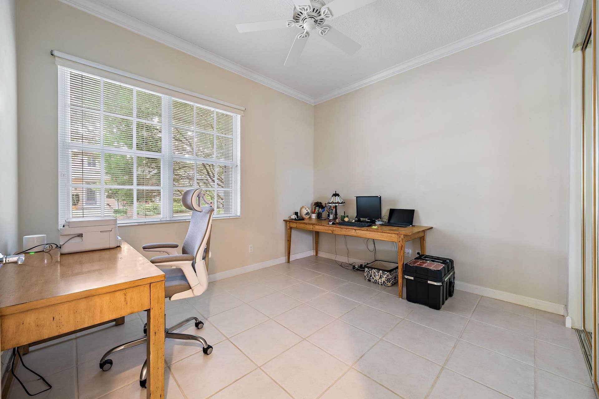 244 HONEYSUCKLE Drive, Jupiter, FL 33458 Guest suite