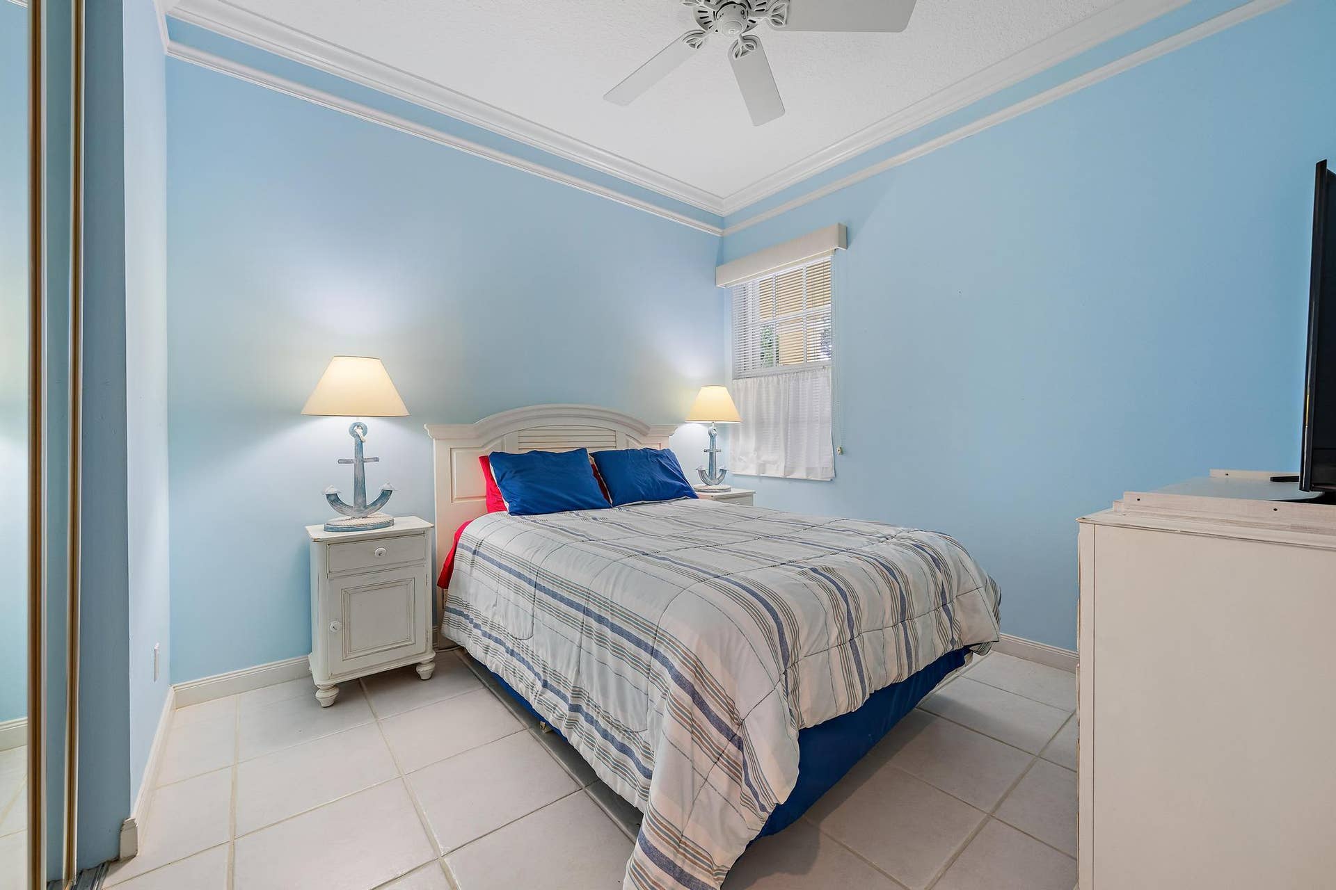 244 HONEYSUCKLE Drive, Jupiter, FL 33458 Guest suite 2