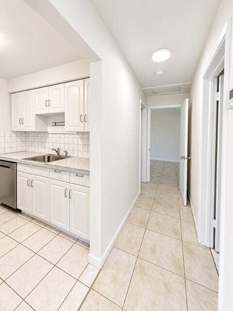 809 NE 16TH Street, Fort Lauderdale, Fort Lauderdale, FL 33304 FCFB4C80-5E16-43E9-8A1F-A0D3110C25BC