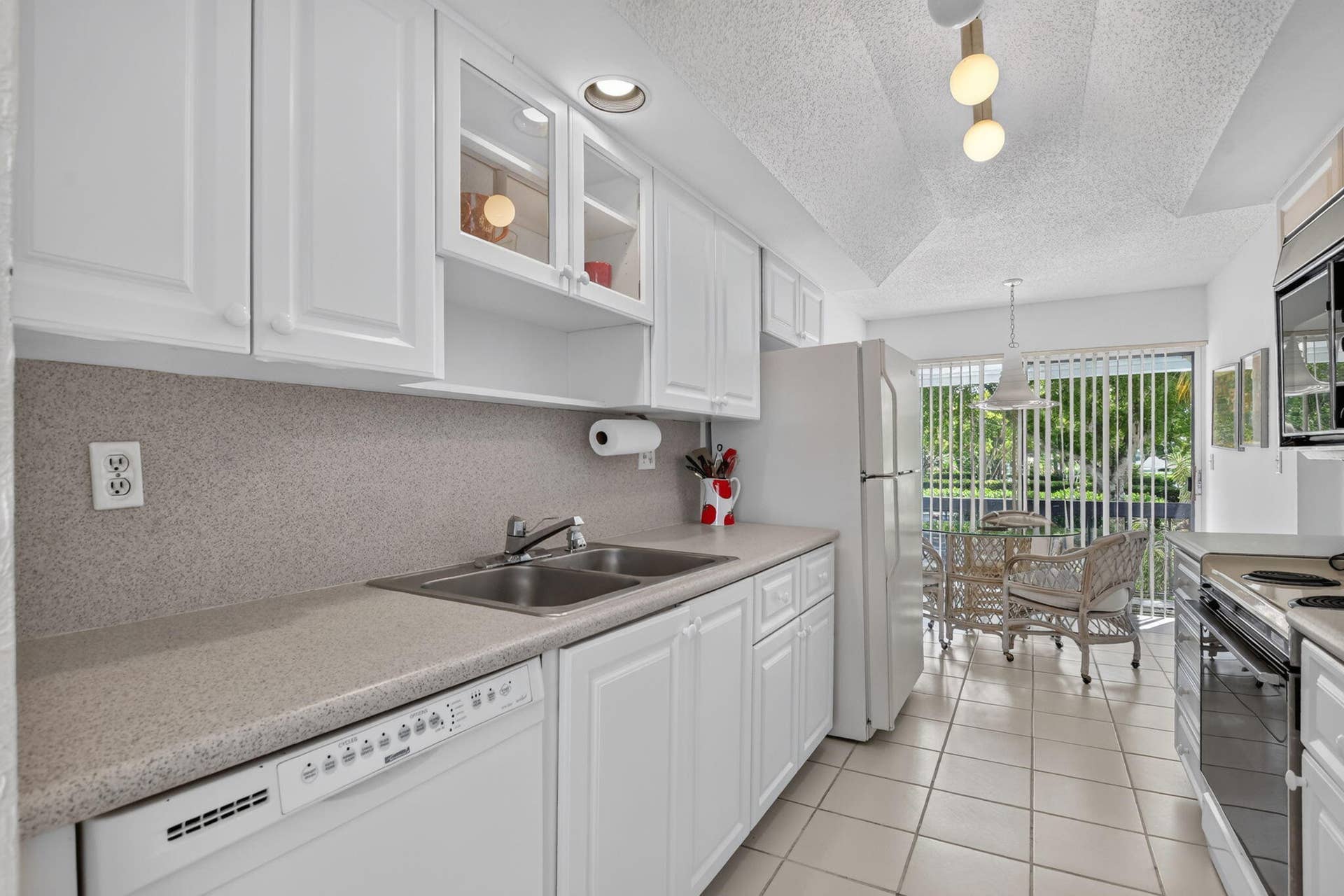 6800 Willow Wood Drive, #906, Boca Raton, FL 33434 12-web-or-mls-DSC_5879