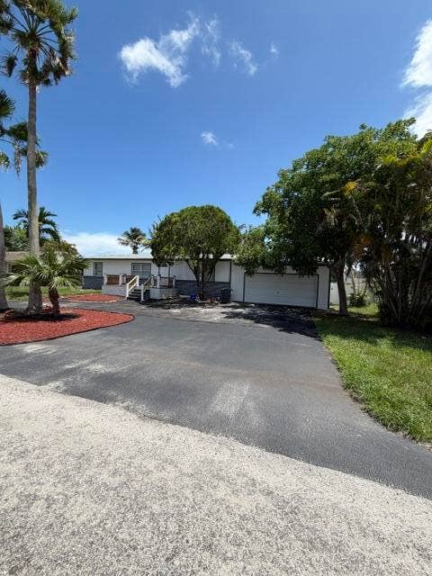 3040 TROPICAL Trail, Lake Worth, FL 33462 IMG_2398