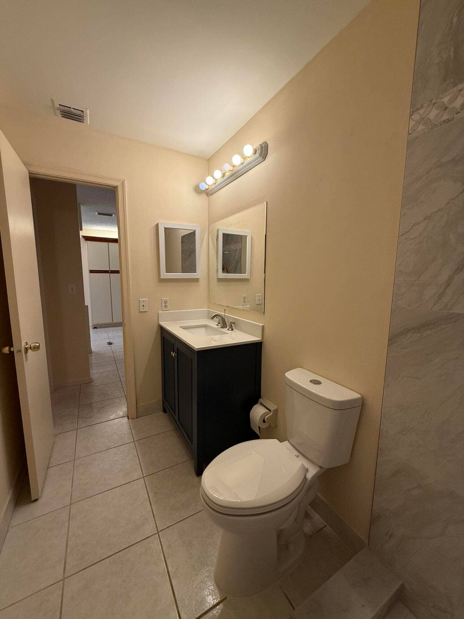 12028 ROYAL PALM Boulevard, #3-F, Coral Springs, FL 33065 2nd bathrm2