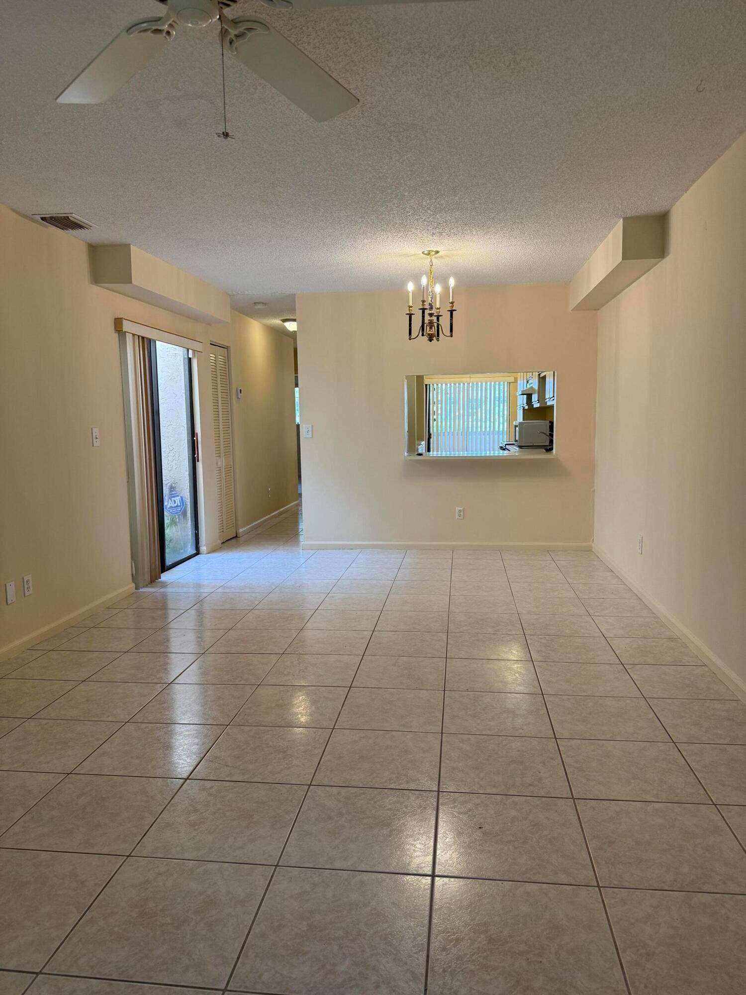 12028 ROYAL PALM Boulevard, #3-F, Coral Springs, FL 33065 Room2