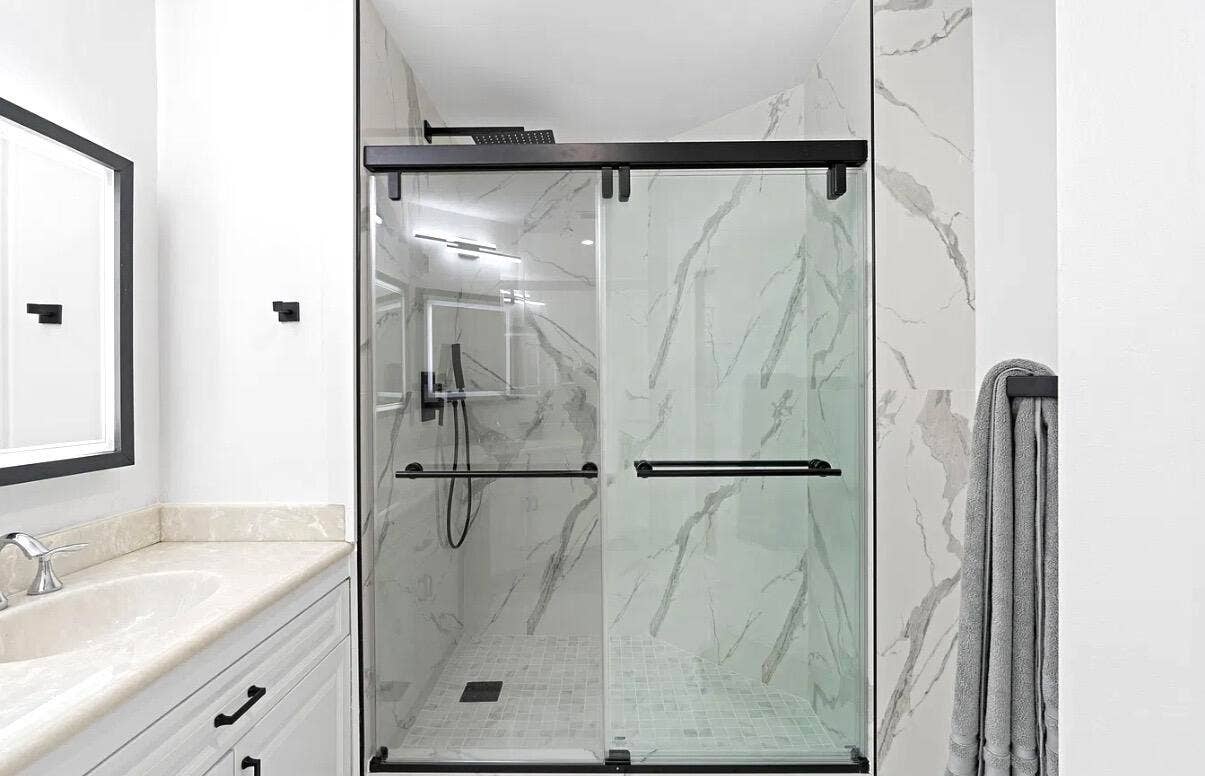 202 SEA OATS Drive E, #E, Juno Beach, Juno Beach, FL 33408 JUNO MASTER BATH SHOWER