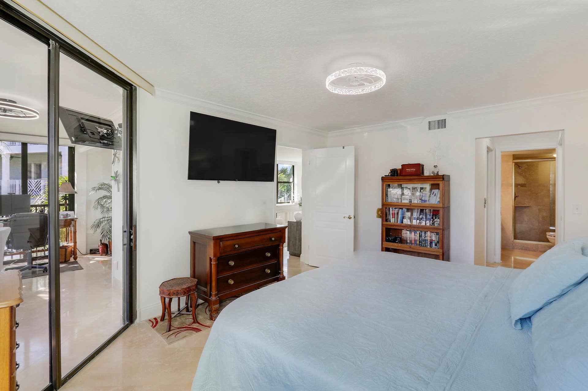 235 Bay Colony Drive N, Juno Beach, FL 33408 Primary Suite