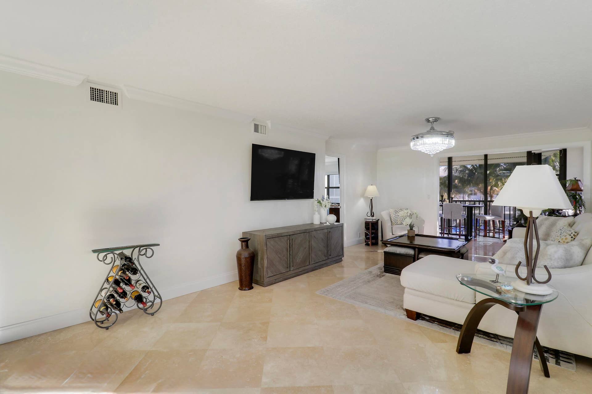 235 Bay Colony Drive N, Juno Beach, FL 33408 Living/Dining