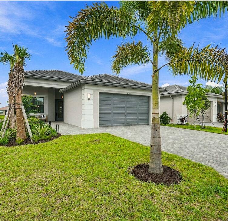 12520 SW Briny Bay Drive, Port St Lucie, FL 34987 front views 1