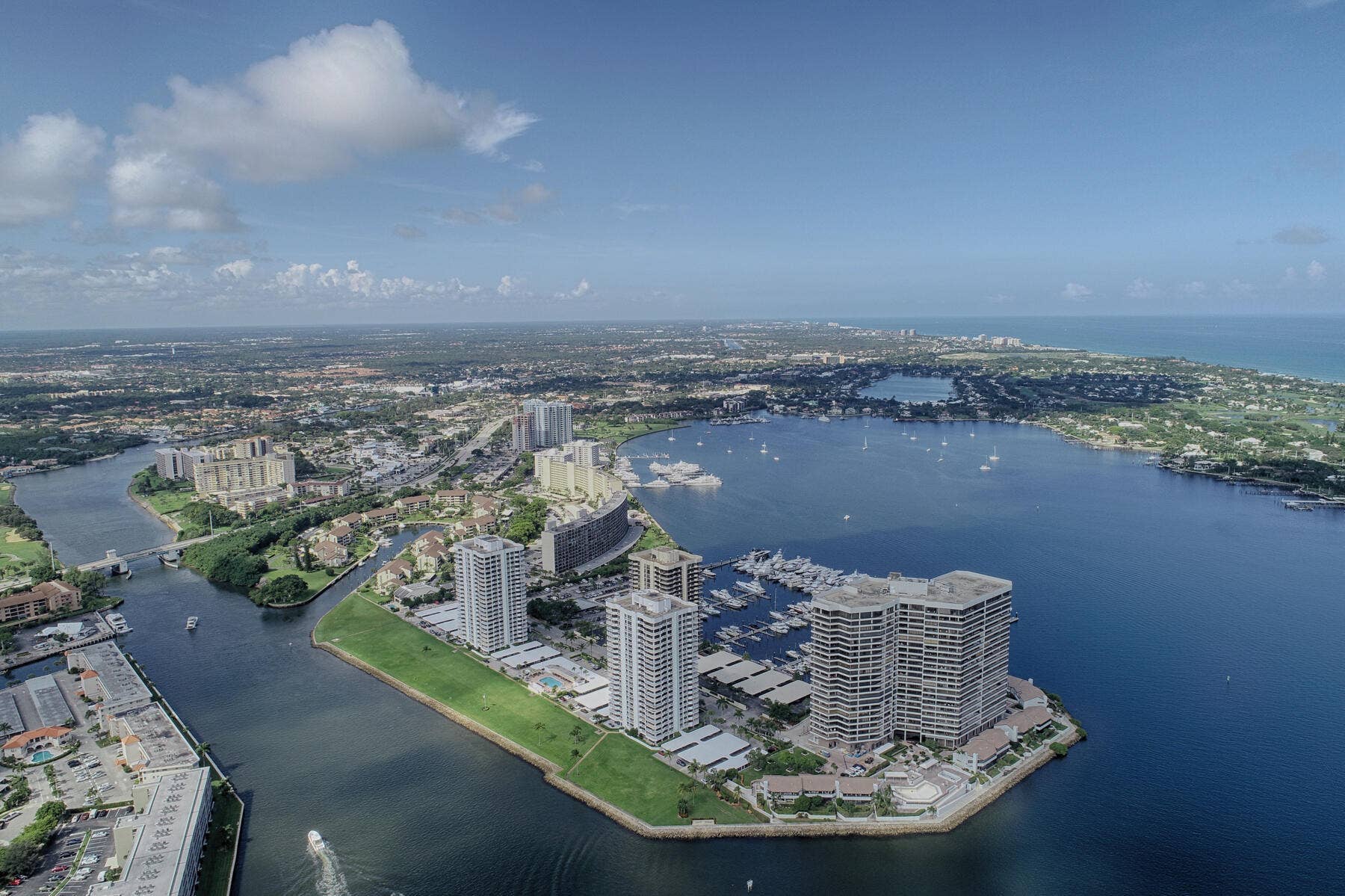 123 Lakeshore Drive, #1543, North Palm Beach, FL 33408 20250131134719383807000000-o
