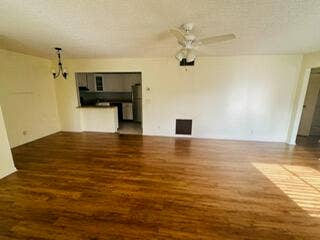 101 LAKE PINE Circle, #D-2, Greenacres, FL 33463 pine6