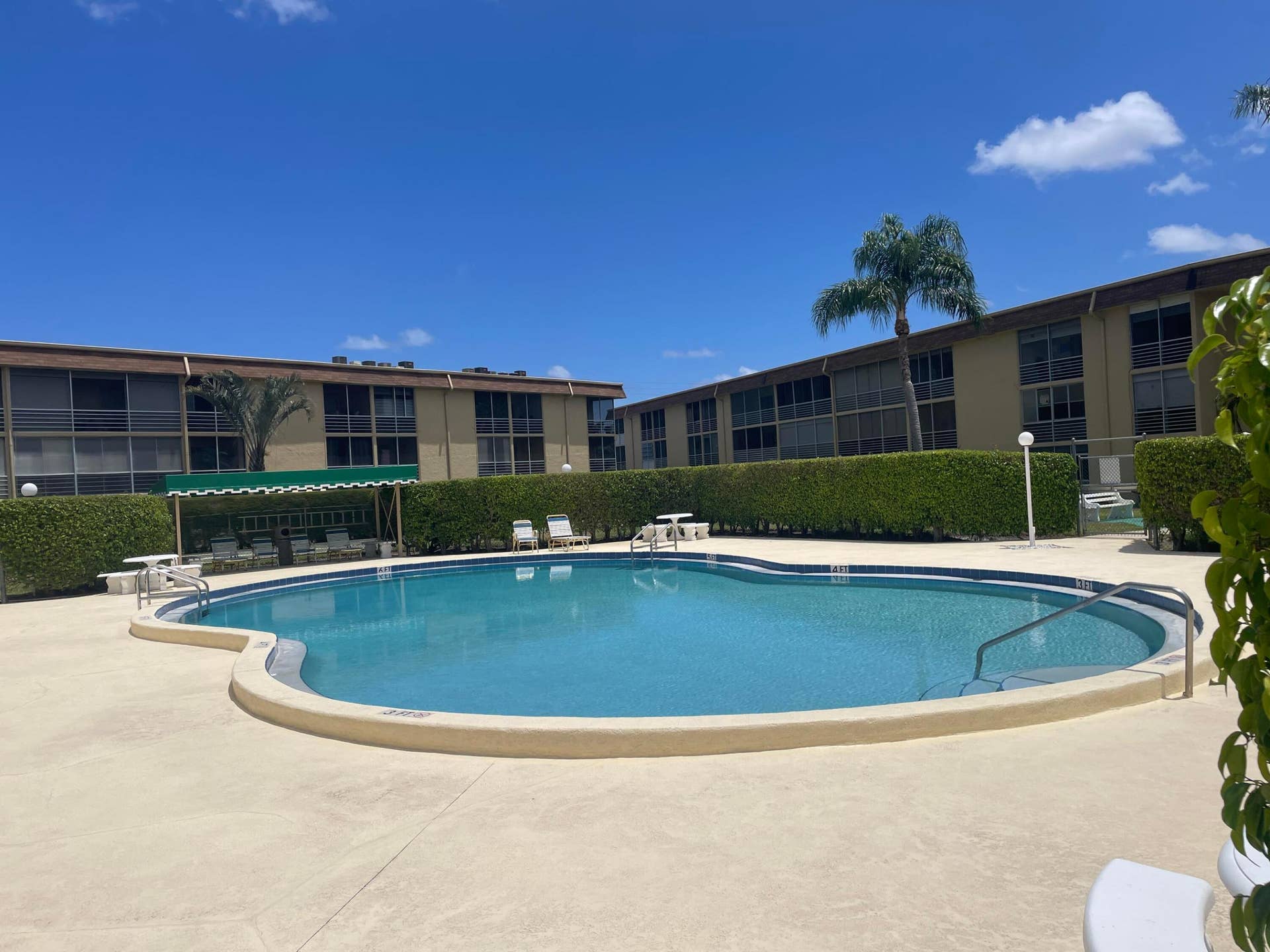 700 Village Green Court, #208, Palm Springs, FL 33461 Pool