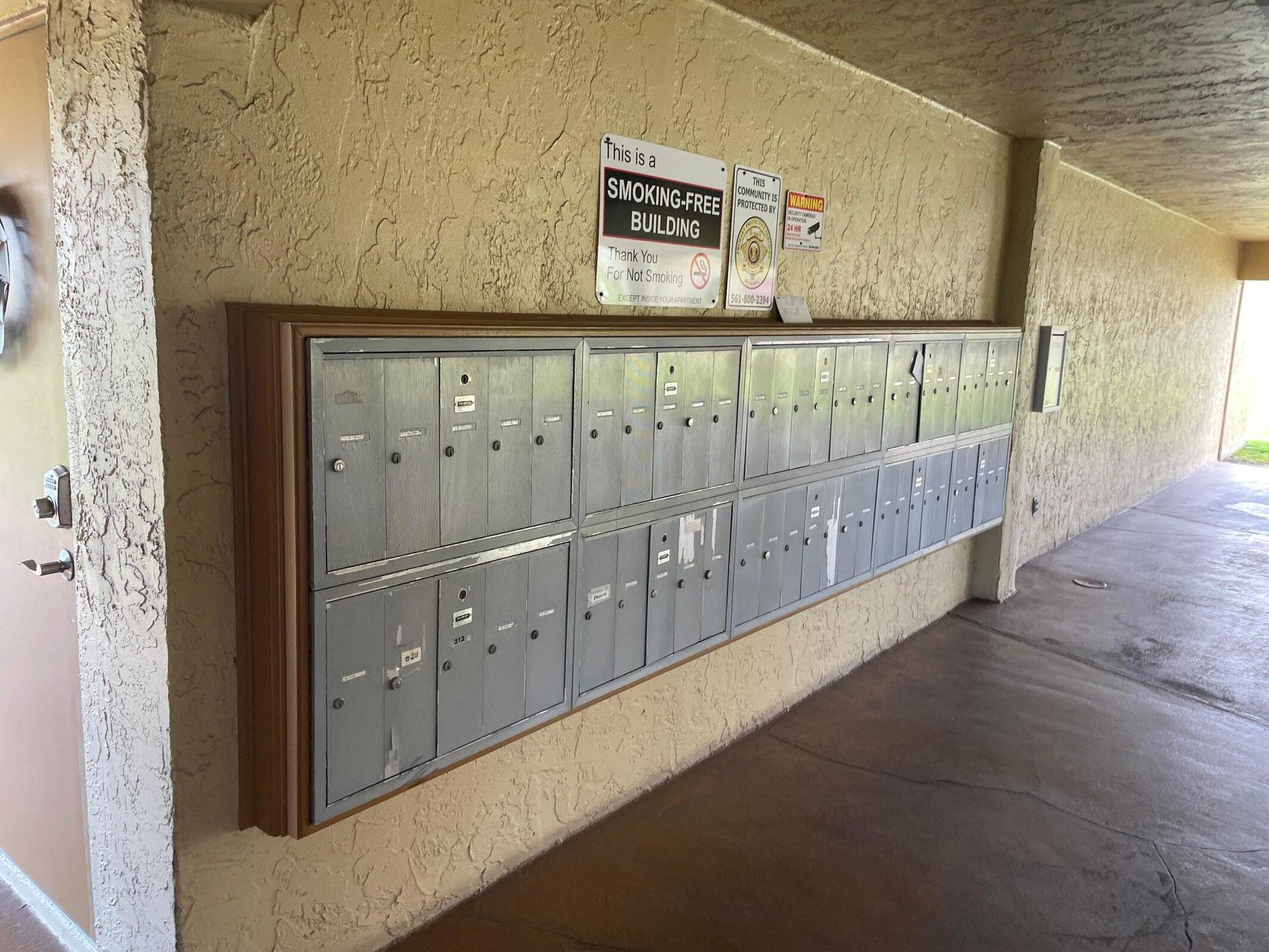 700 Village Green Court, #208, Palm Springs, FL 33461 Mailboxes