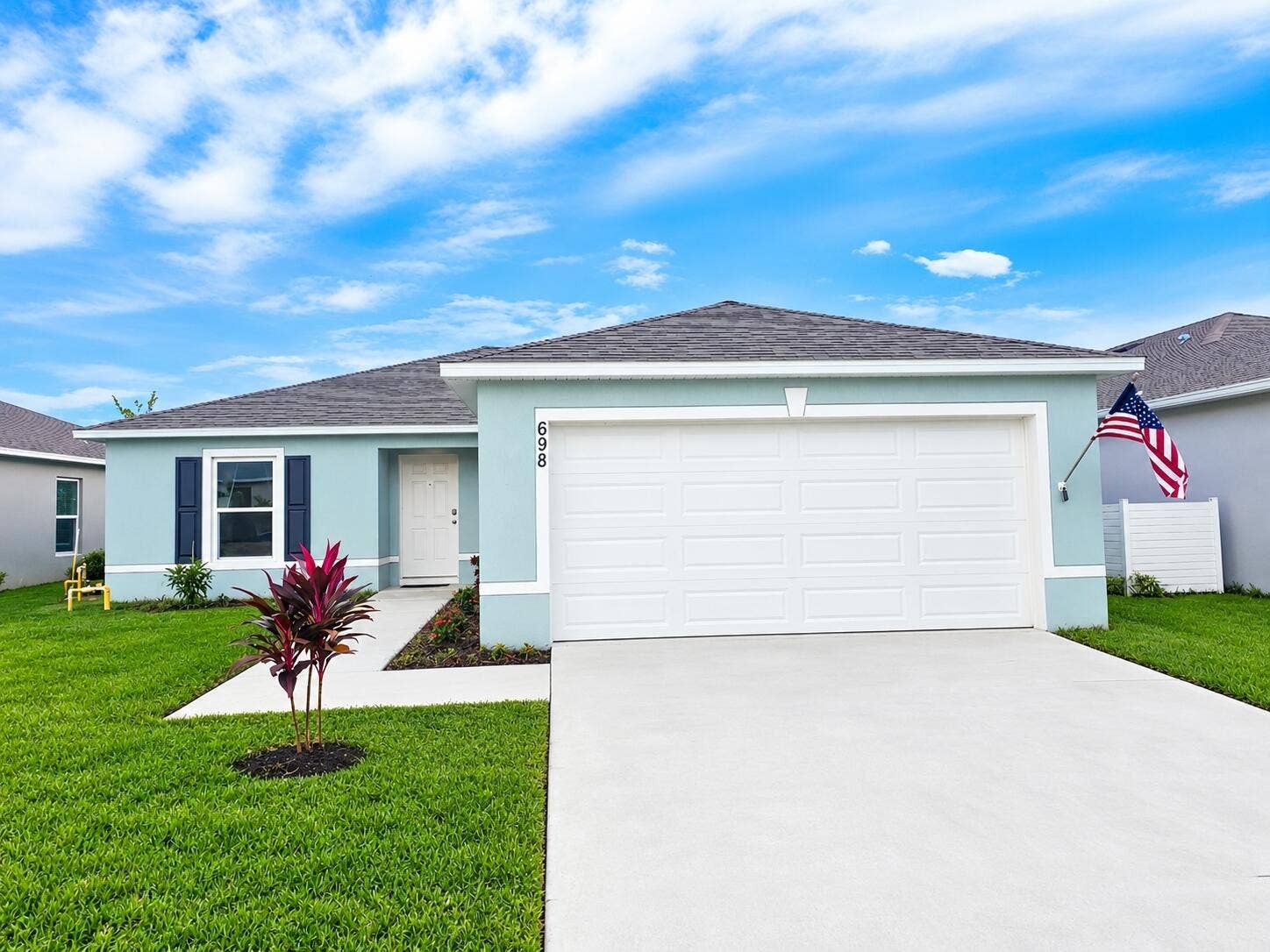 698 SE 25TH Drive, Okeechobee, FL 34974 Exterior Front