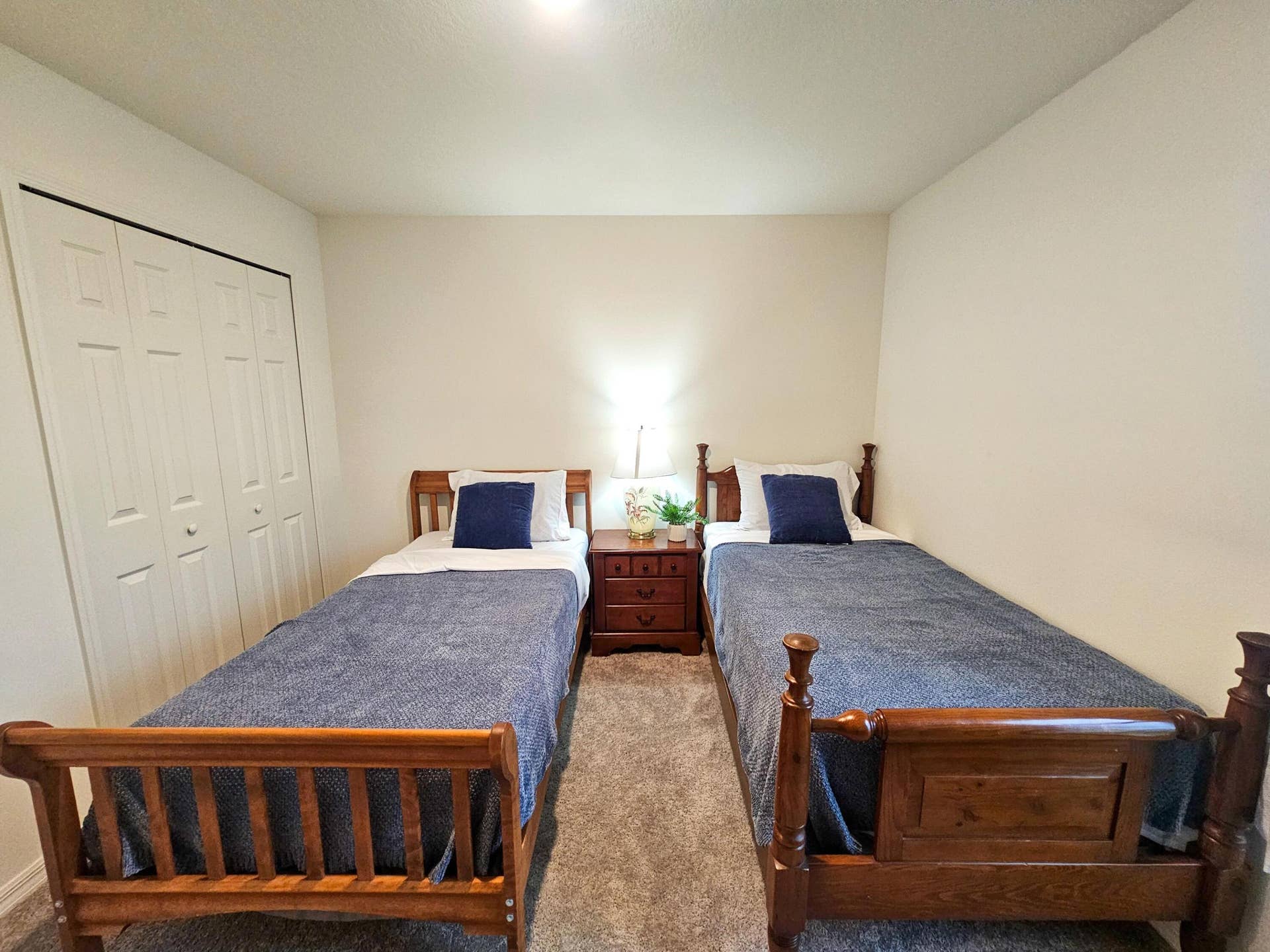 698 SE 25TH Drive, Okeechobee, FL 34974 Bedroom 2 (1)