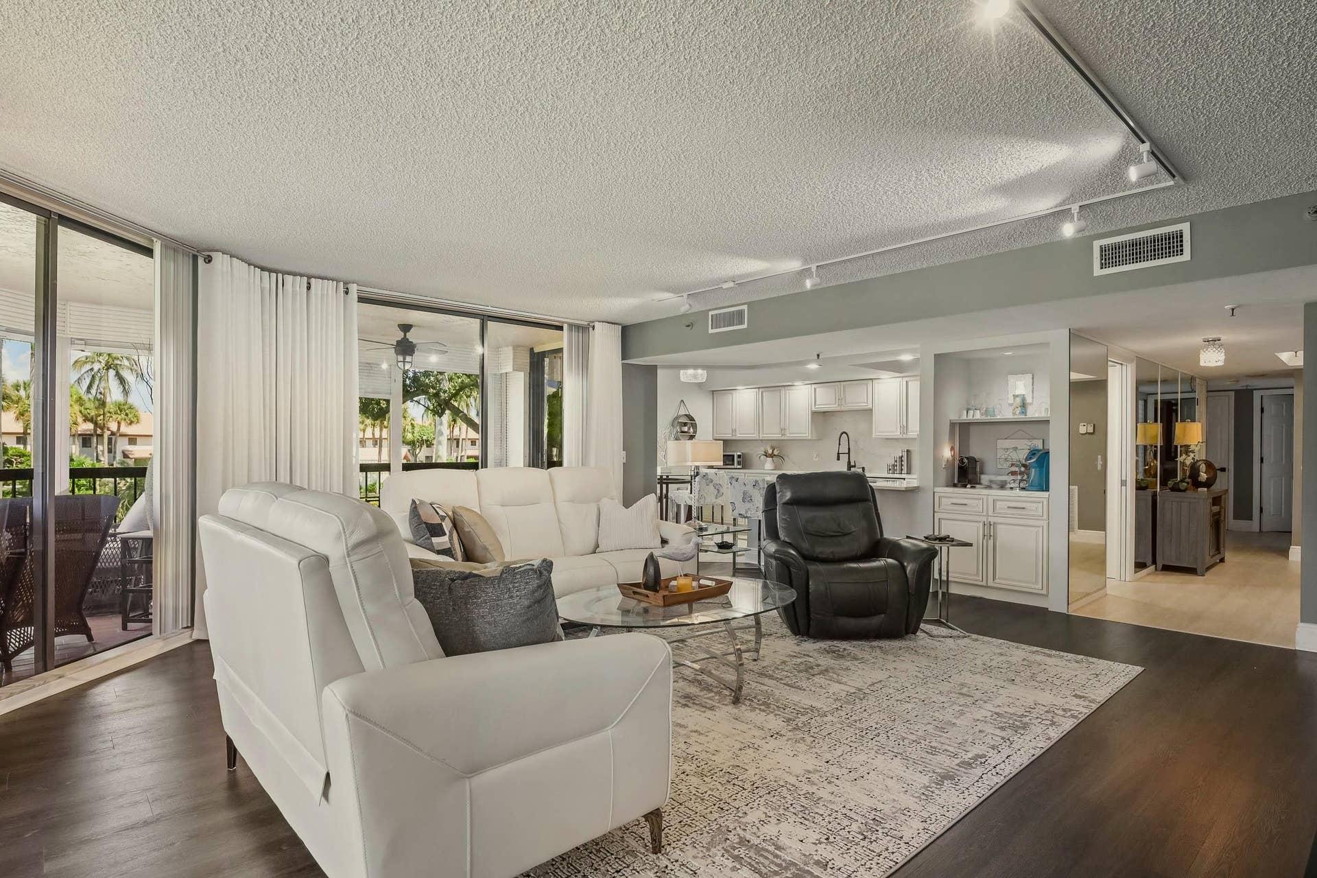 5257 Fountains Drive S, #205, Greenacres, FL 33467 05