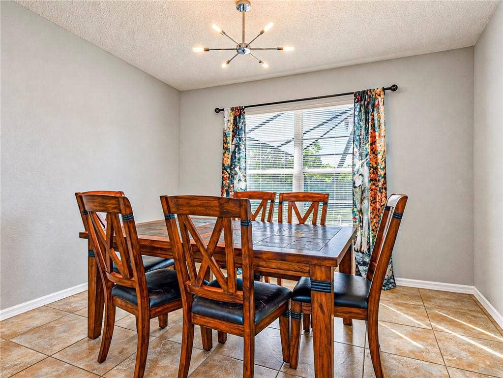 795 4TH Lane, Vero Beach, FL 32962 17a