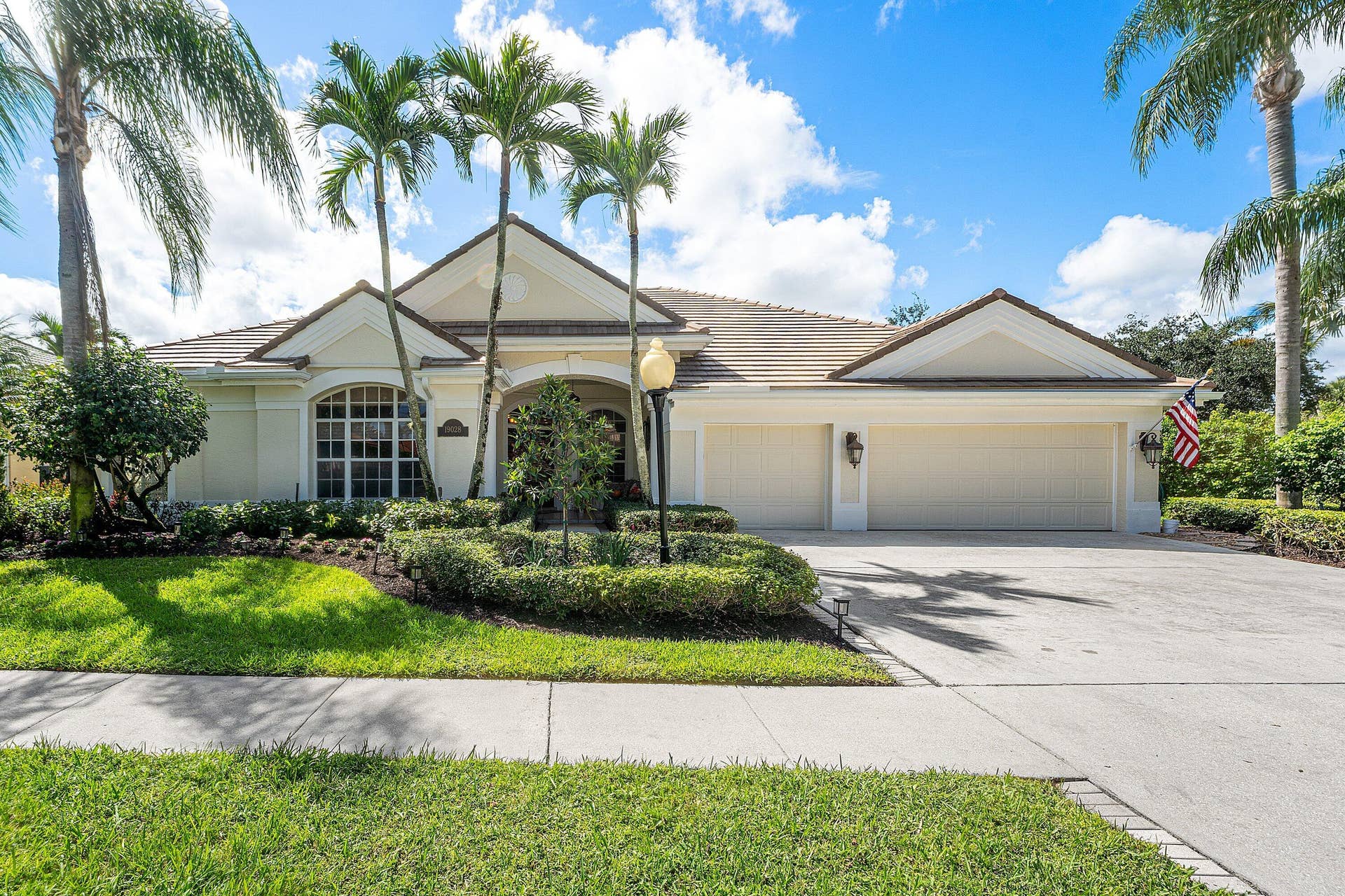 19028 SE Loxahatchee River Road, Jupiter, FL 33458 001-19028SoutheastLoxahatcheeRiverRoad-J