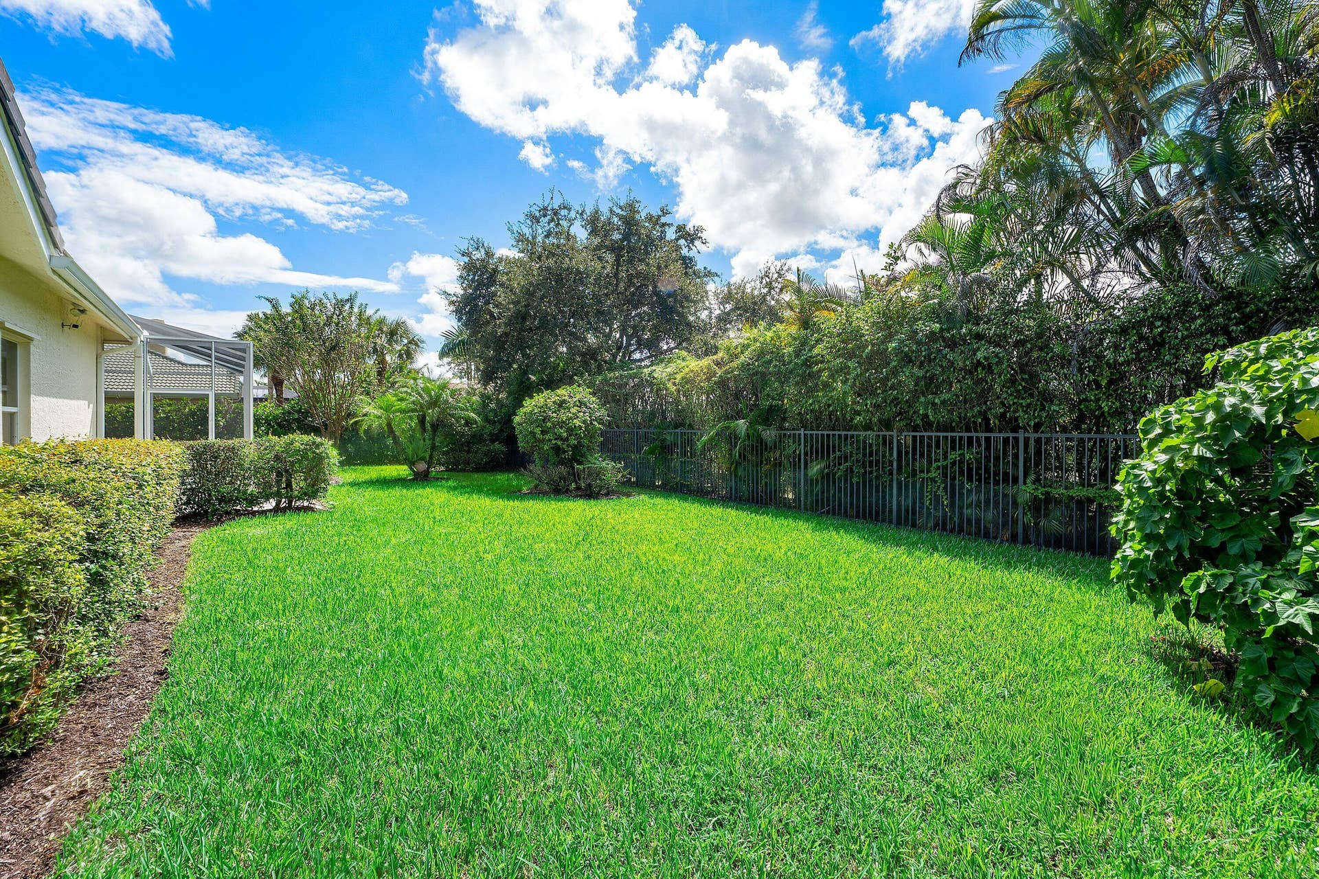 19028 SE Loxahatchee River Road, Jupiter, FL 33458 040-19028SoutheastLoxahatcheeRiverRoad-J