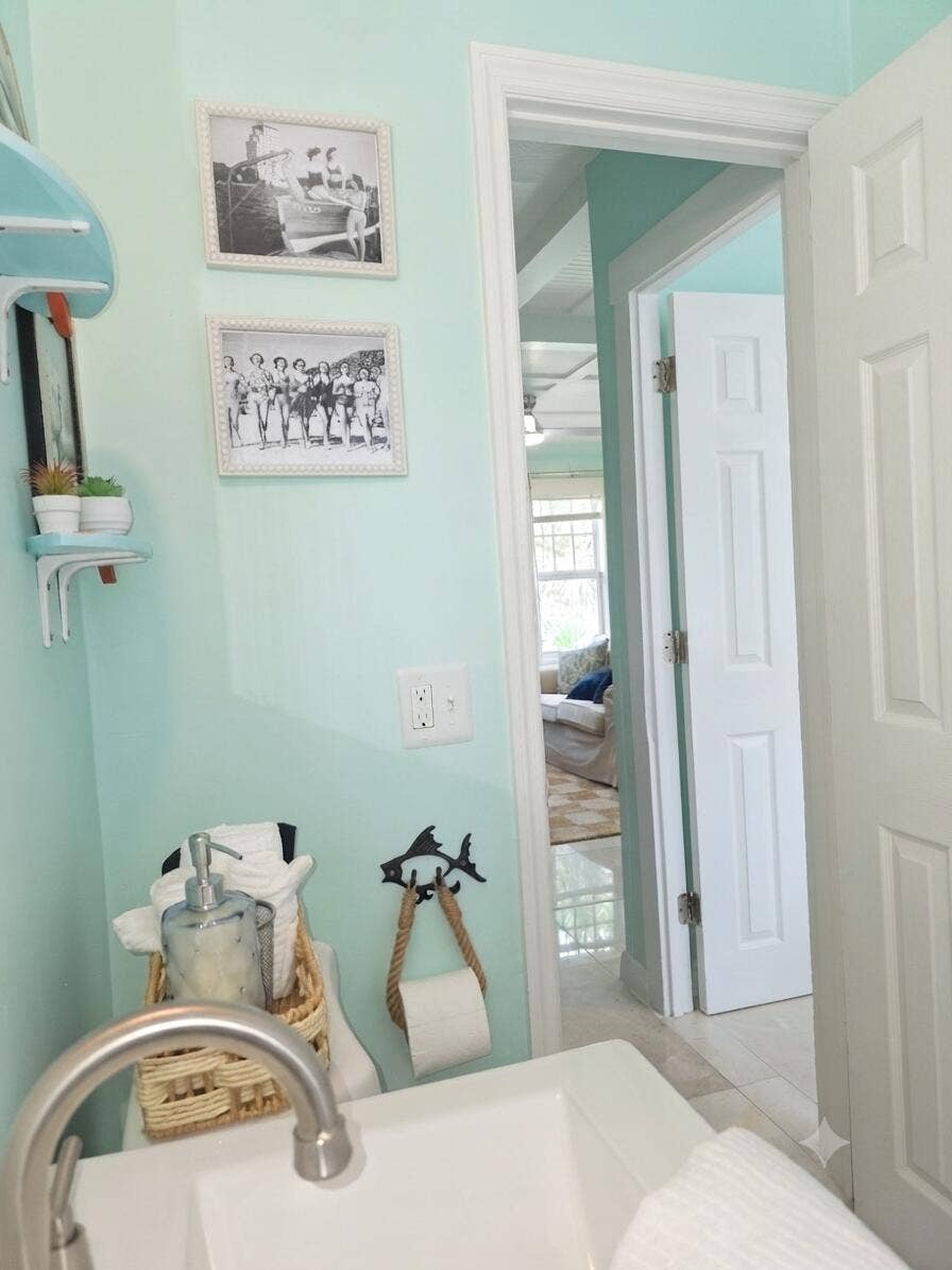 218 S M Street, #3, Lake Worth Beach, FL 33460 bathroom