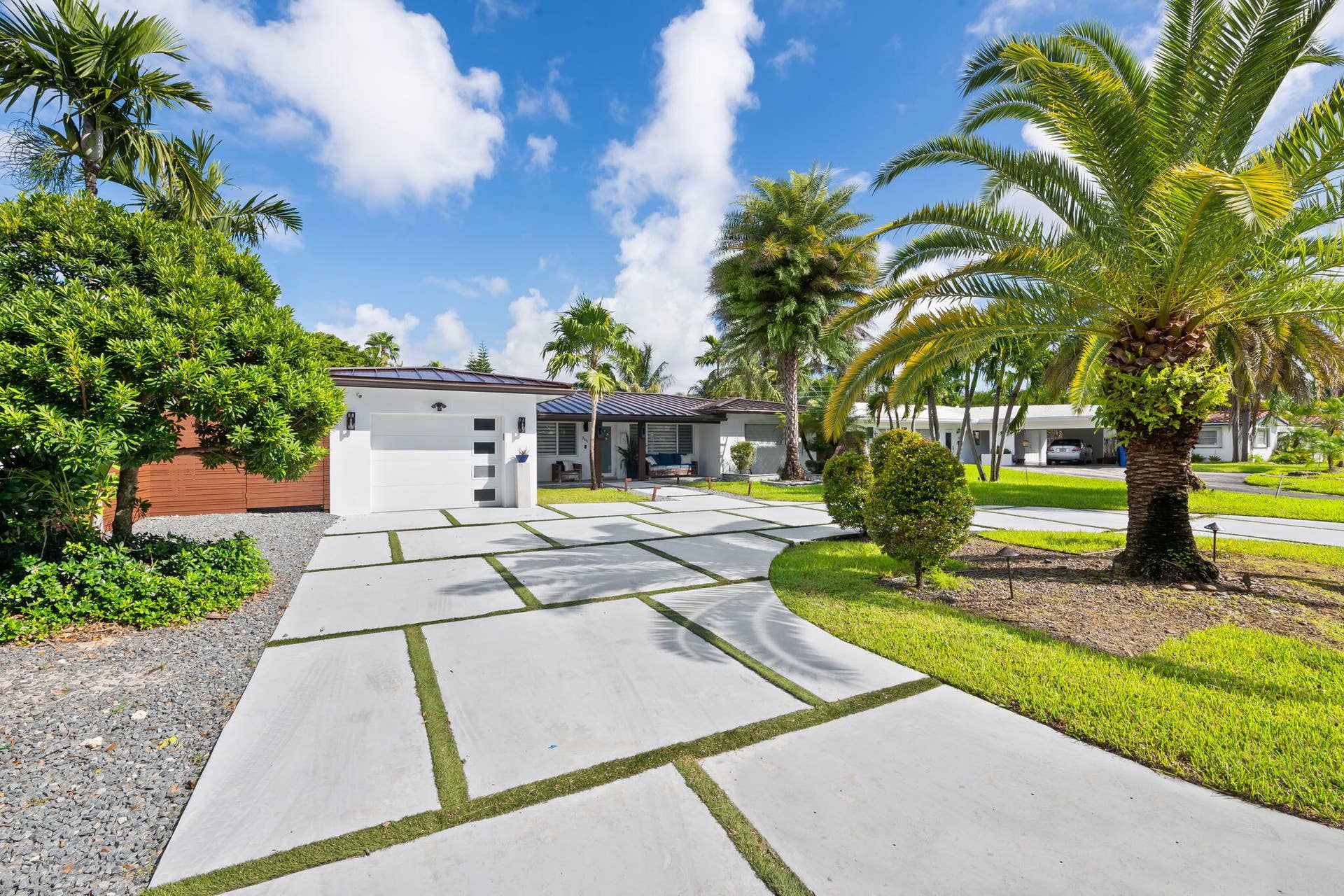 2041 NE 52ND Street, Fort Lauderdale, FL 33308 3-web-or-mls-DSC_0956