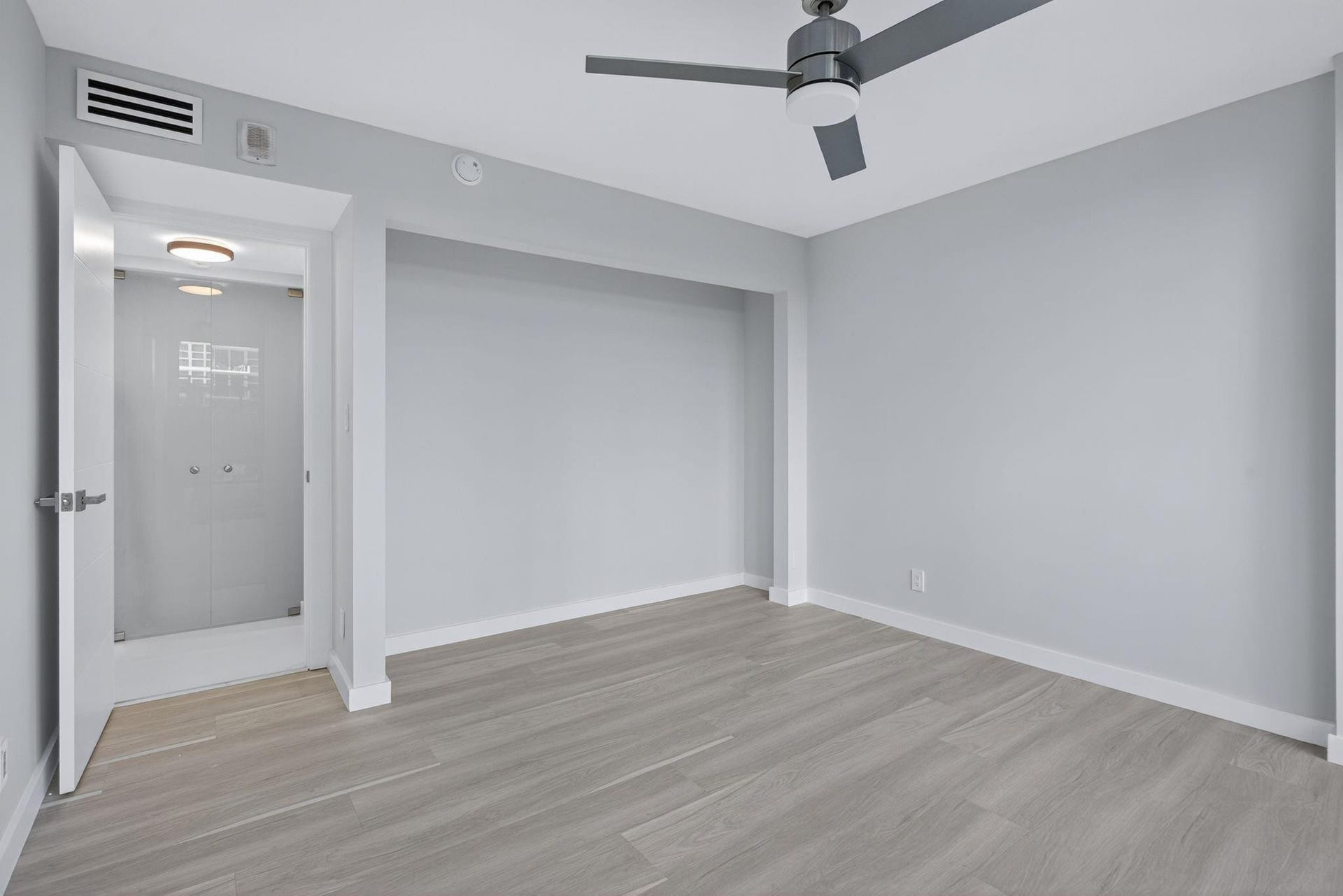 525 N OCEAN Boulevard, #422, Pompano Beach, FL 33062 Photo 18