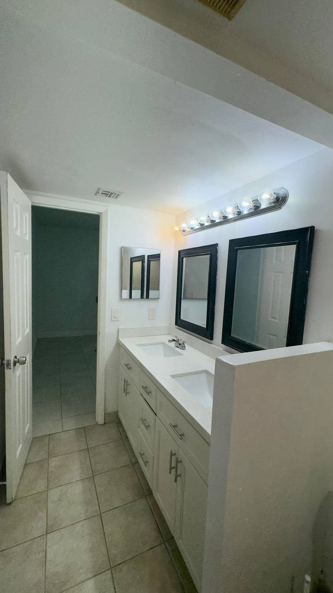 4220 INVERRARY Boulevard, #99A, Lauderhill, Lauderhill, FL 33319 Primary bathroom