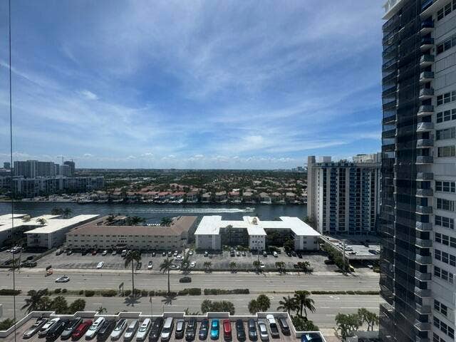 2201 S Ocean Drive, Hollywood, FL 33019 2201 balcony view