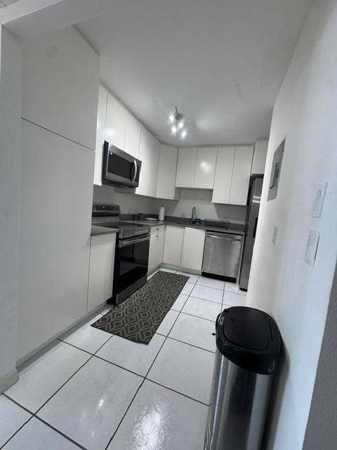 2201 S Ocean Drive, Hollywood, FL 33019 2201 kit 2