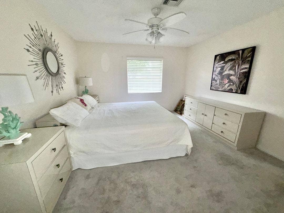 2521 Juniper Drive, #11-C, Delray Beach, FL 33445 Master bedroom