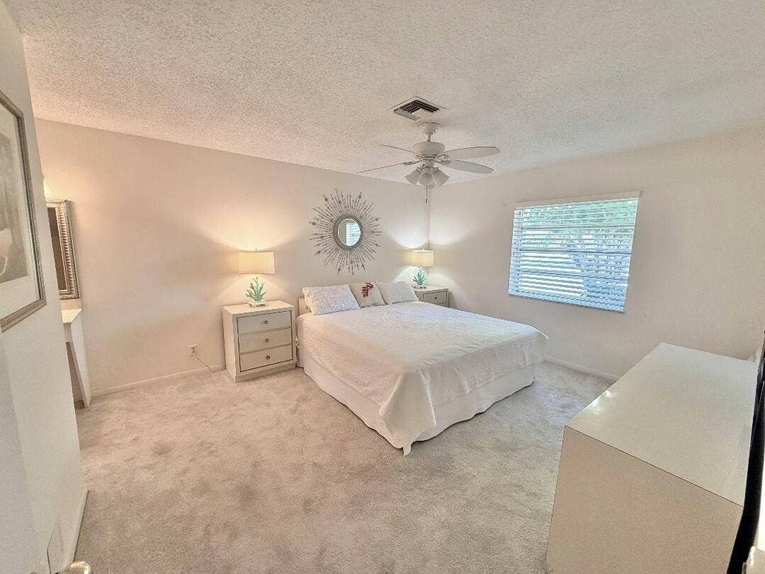 2521 Juniper Drive, #11-C, Delray Beach, FL 33445 Master bedroom