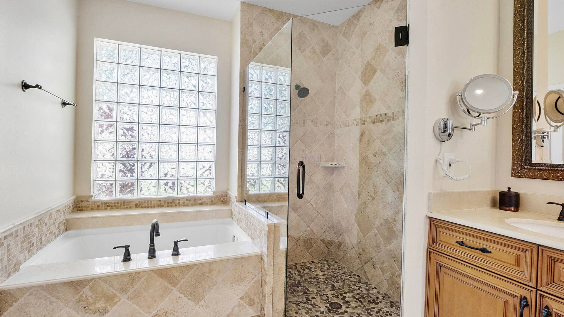 21426 GOSIER Way, Boca Raton, FL 33428 20