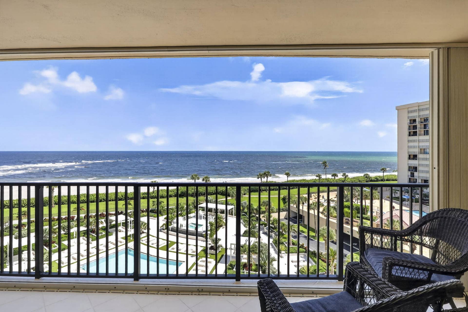 200 Ocean Trail Way, #603, Jupiter, FL 33477 41-web-or-mls-BS1A2507