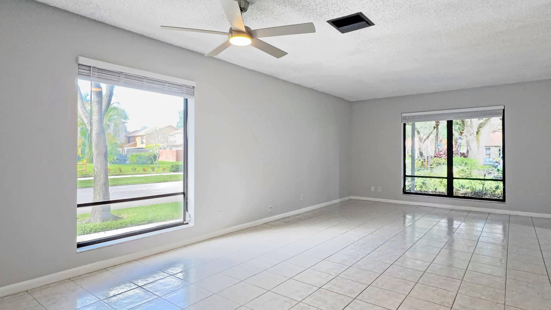 901 Sandtree Drive, Palm Beach Gardens, FL 33403 8