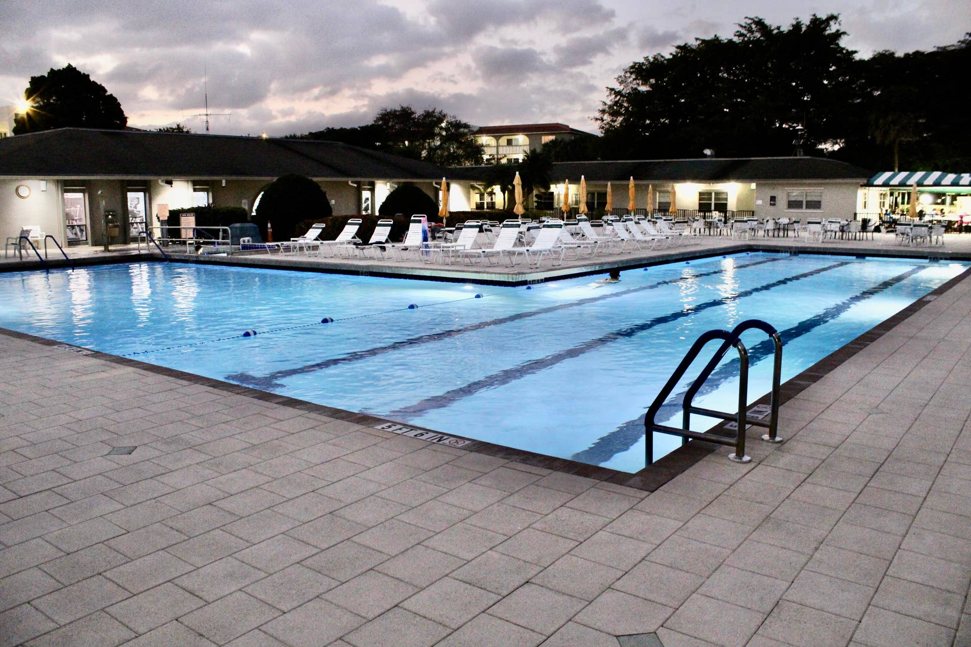 1901 Bermuda Circle, #D2, Coconut Creek, FL 33066 89 WYNMOOR MAIN POOL BBQ AREAS