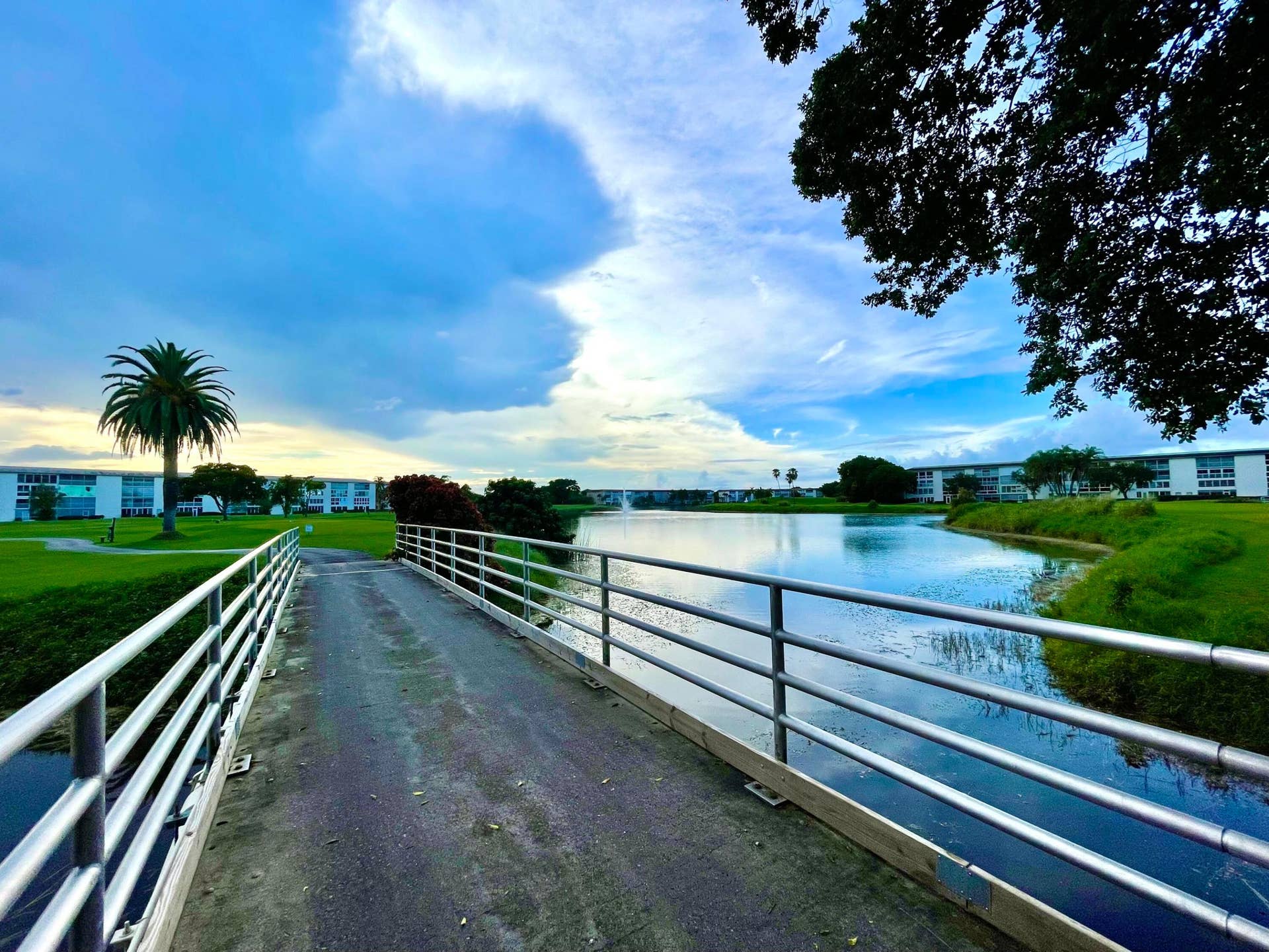 1901 Bermuda Circle, #D2, Coconut Creek, FL 33066 63 GOLF PRO SHOP ENTRANCE AT WYNMOOR COU