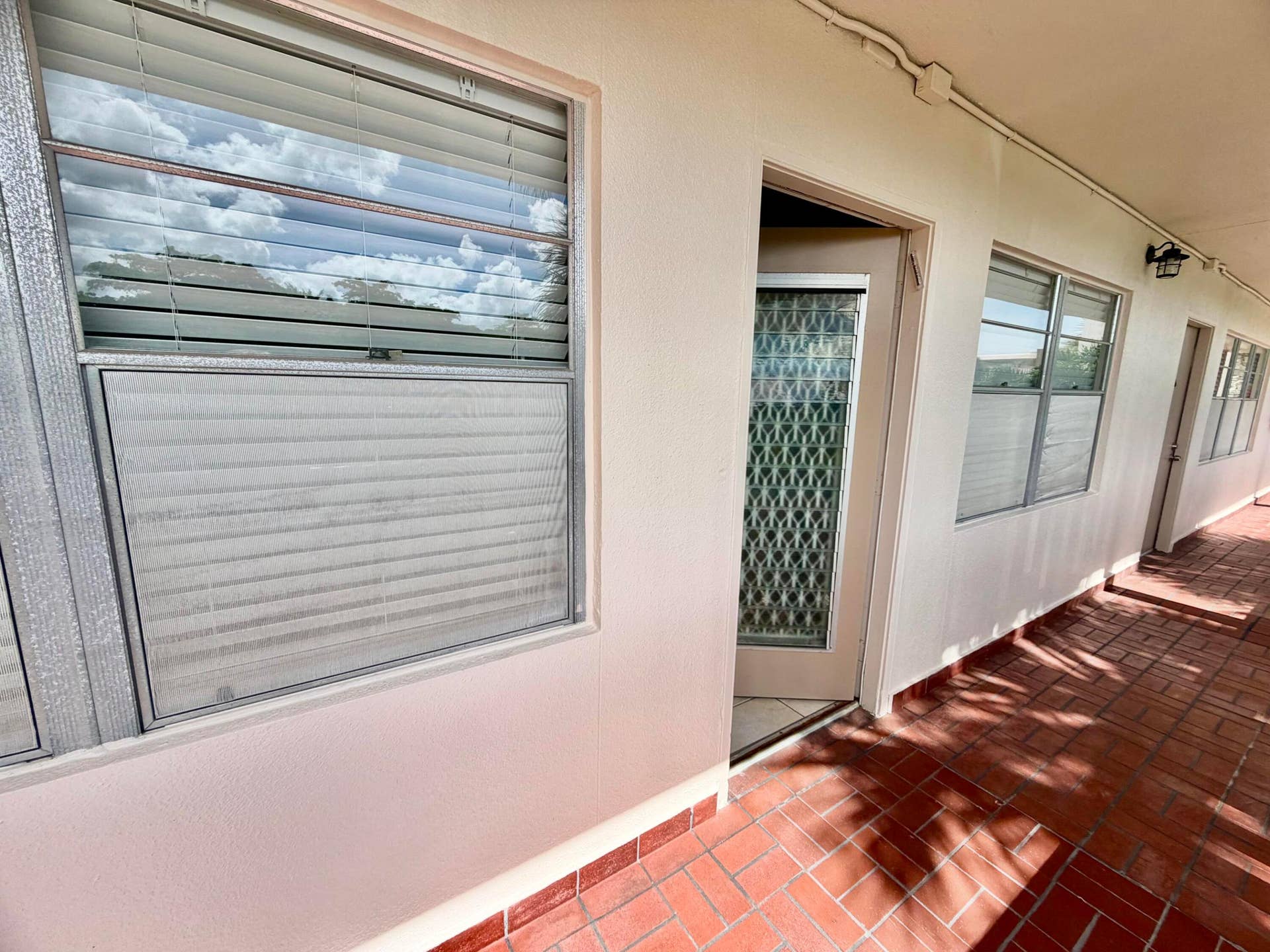 1901 Bermuda Circle, #D2, Coconut Creek, FL 33066 IMG_9032