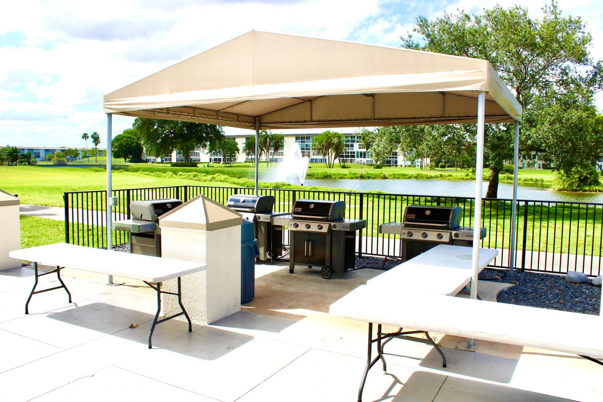 1901 Bermuda Circle, #D2, Coconut Creek, FL 33066 70 READING ROOM AT WYNMOOR COUNTRY CLUB